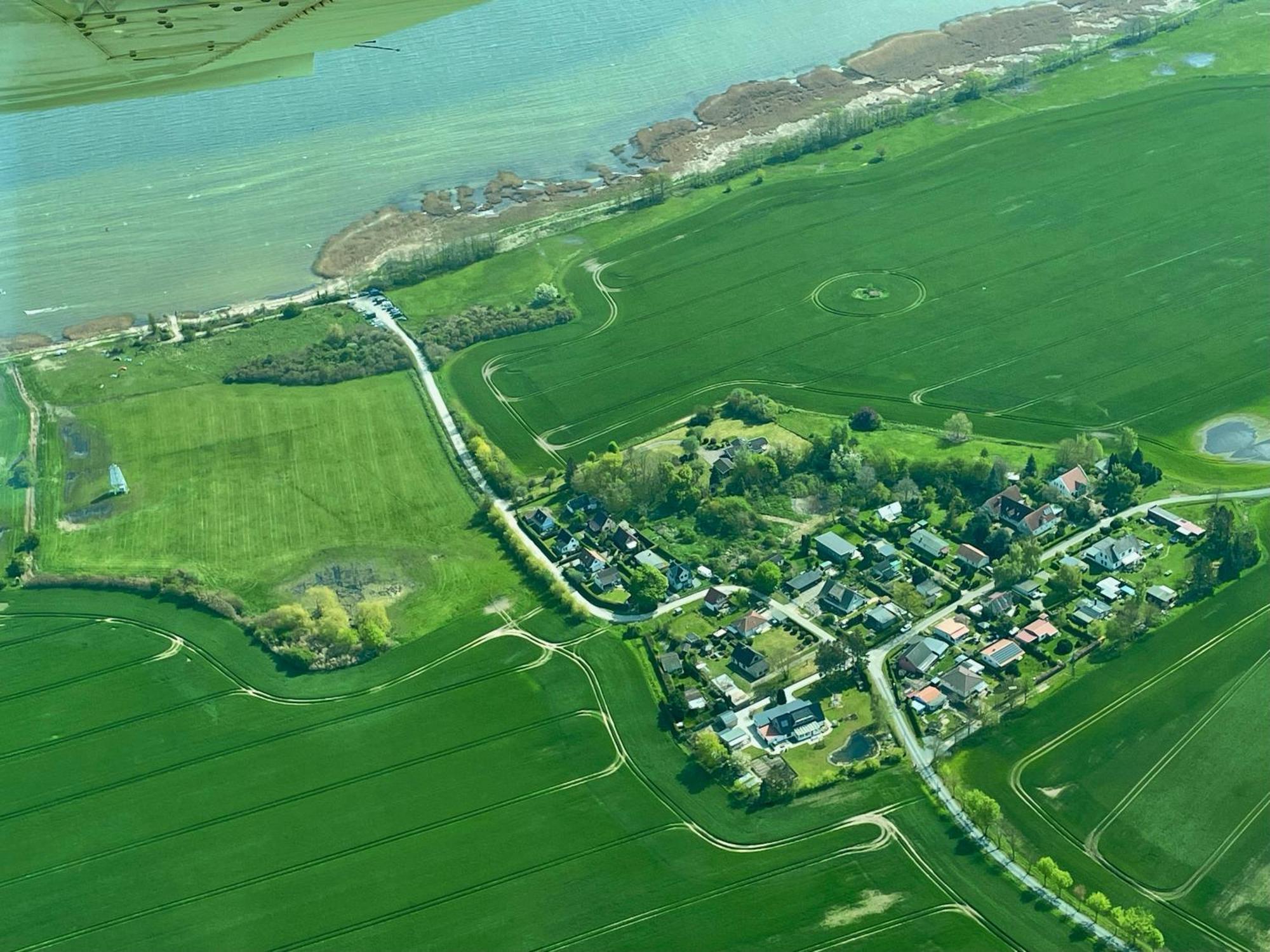 Grosse 4 Sterne Ferienwohnung Beim Boddenstrand Sundhagen-Niederhof Extérieur photo